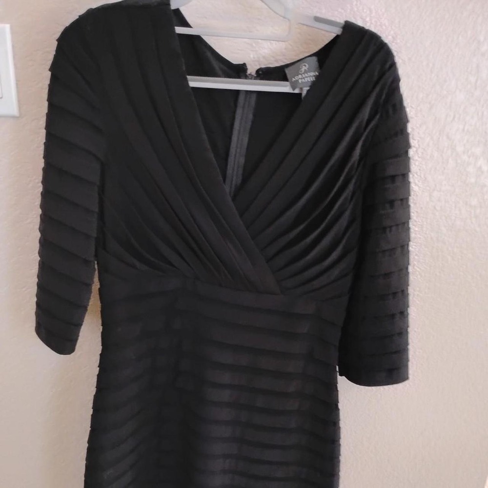 Adrianna Papell Shutter Pleat V Neck vampy bodycon chic glam dark acadamia